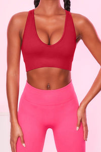 Aliana Scoop Neck Wide Strap Sports Bra