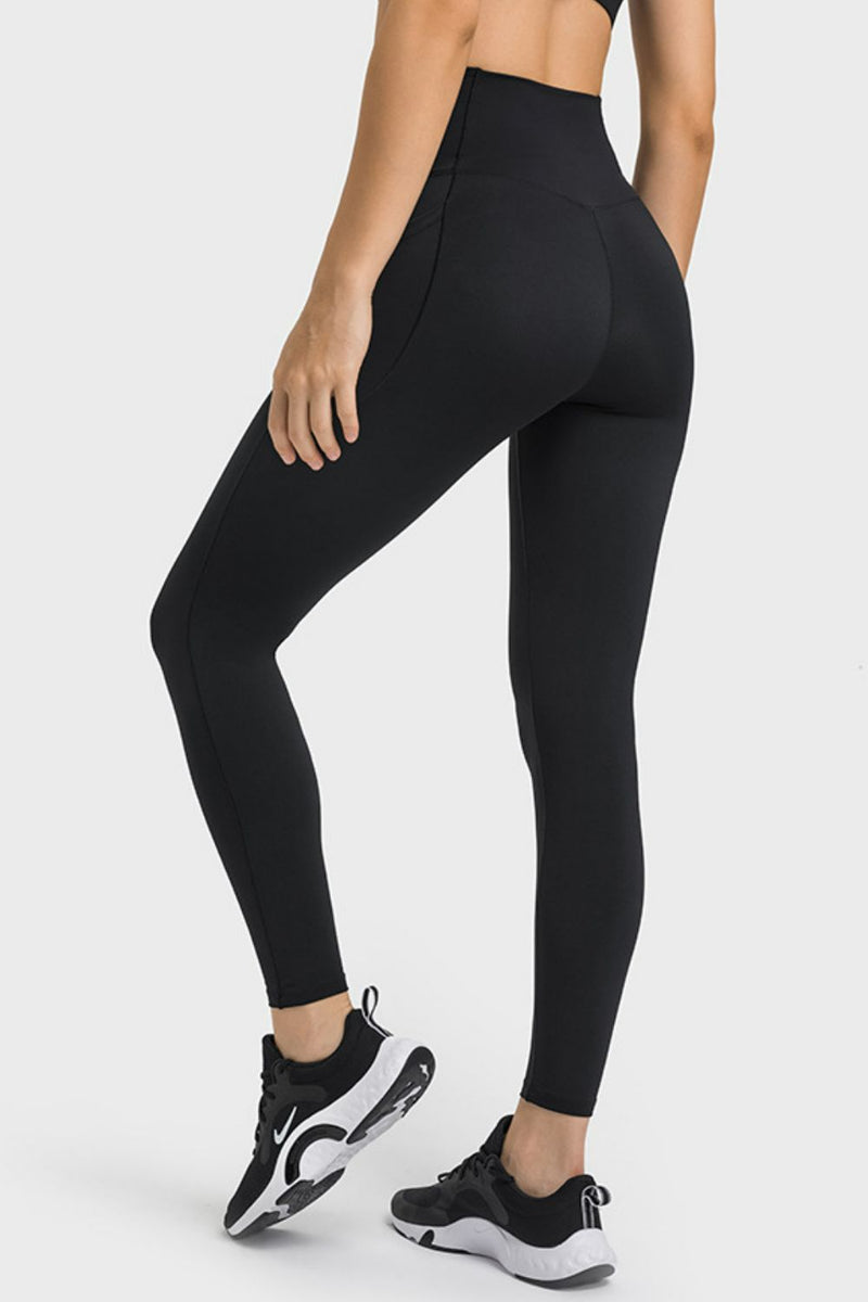 Romina V-Waist Yoga Leggings with Pockets