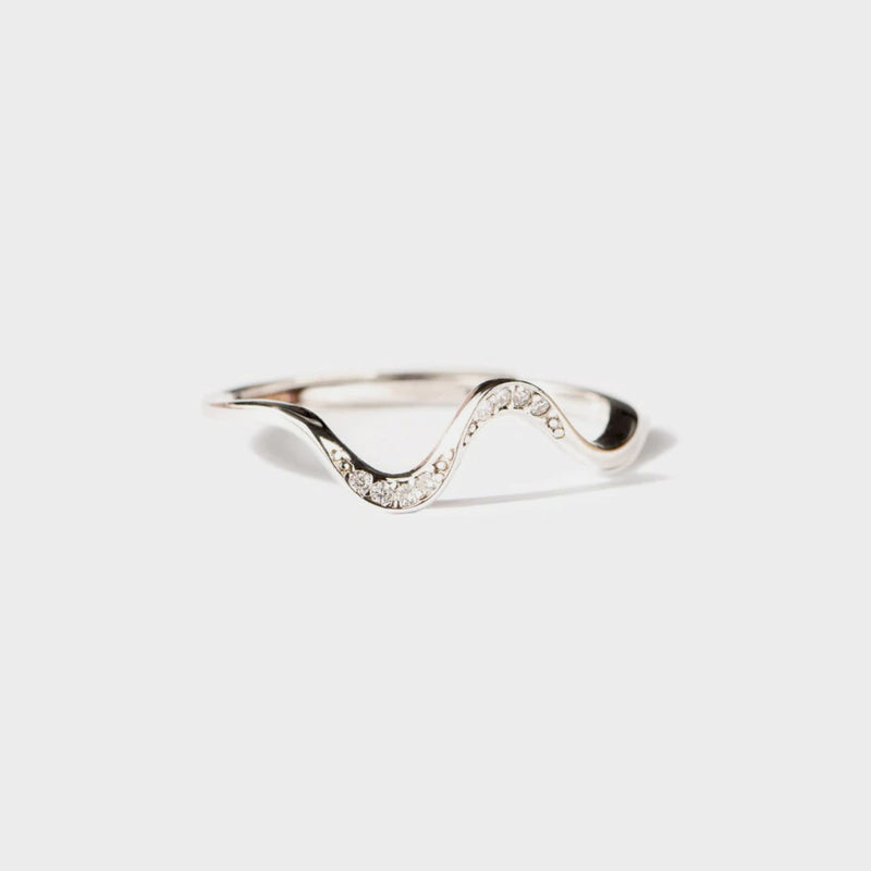 Cassidy 925 Sterling Silver Inlaid Zircon Wave Shape Ring