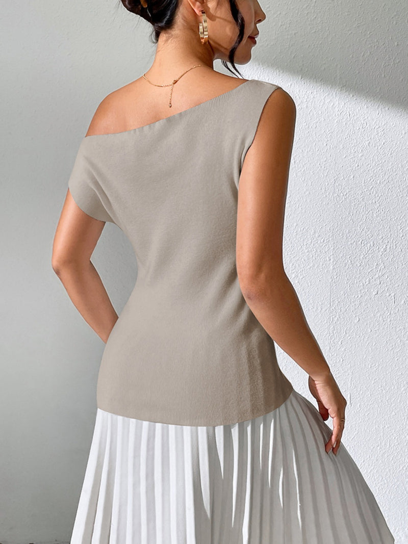 Rachel Single Shoulder Short Sleeve Knit Top