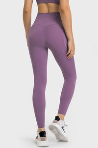 Romina V-Waist Yoga Leggings with Pockets